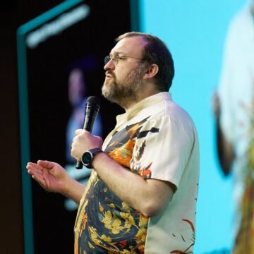 AI agents becoming more relevant than humans by 2035 has Big Tech ‘terrified’, says Hoskinson