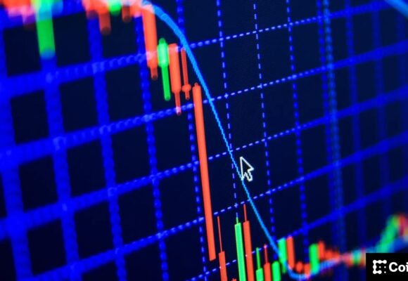 Crypto longs lose $500 million as bitcoin slides to $78,000, SOL and XRP down 5%