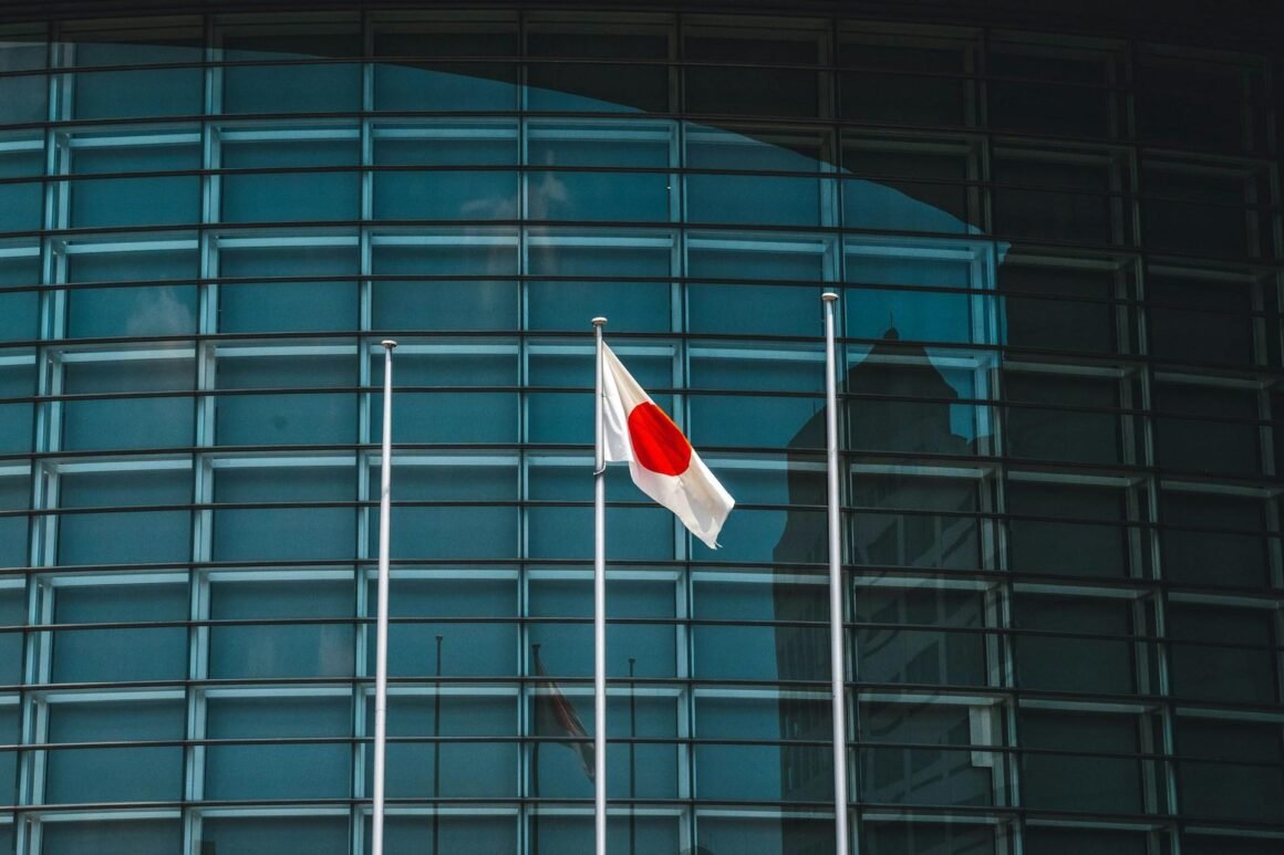 Japan’s three largest banks aim for joint stablecoin issue by March